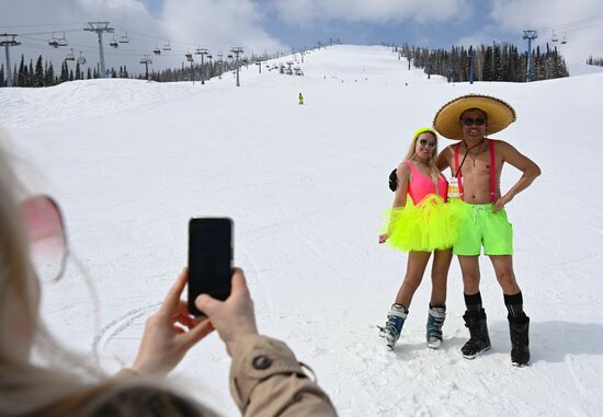 Russia Bikini Alpine Festival