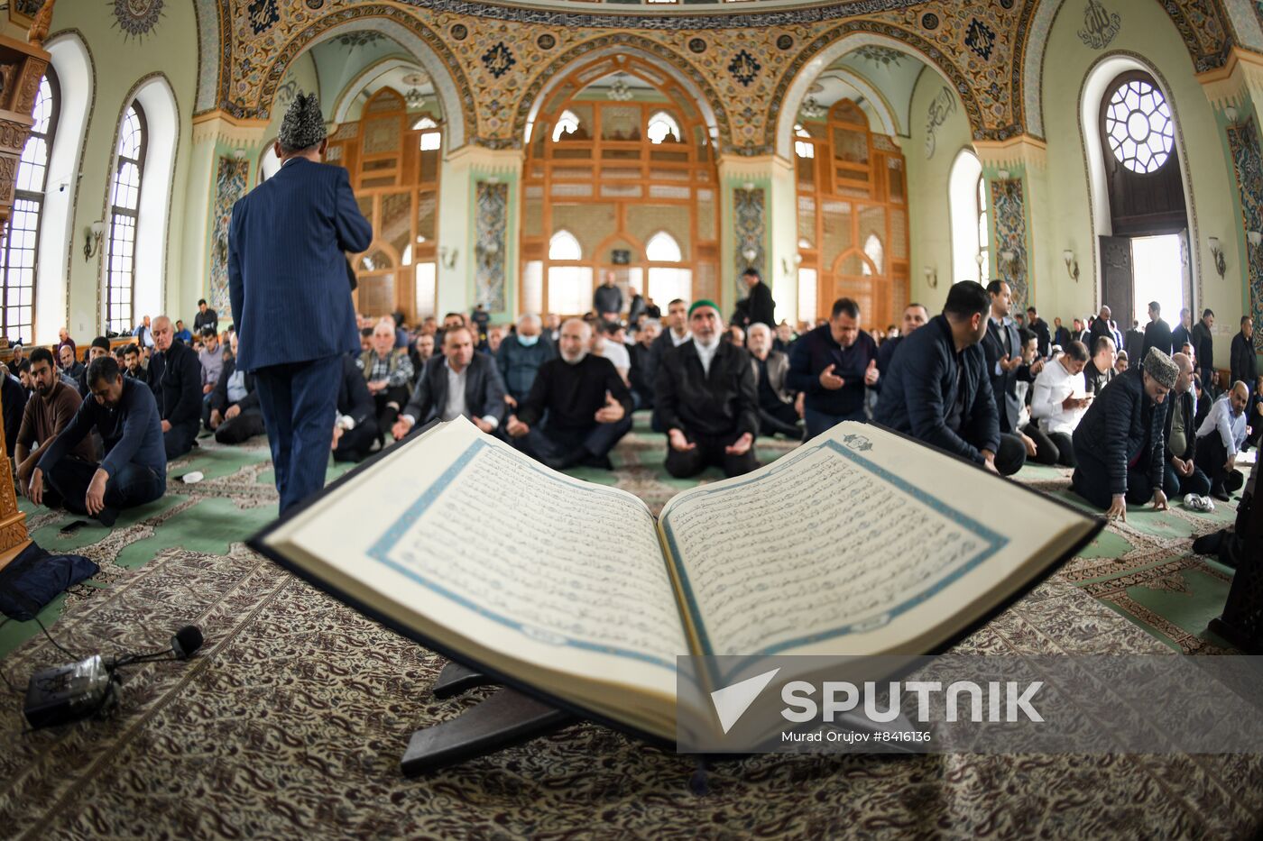 CIS Religion Eid al-Fitr