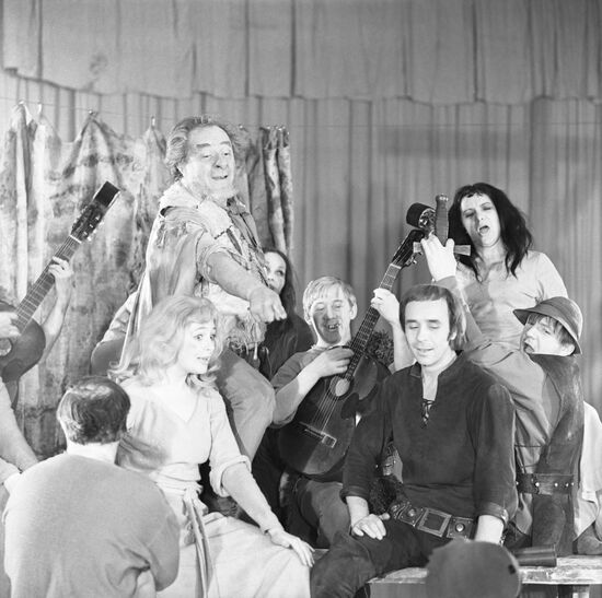 Stage play 'Henry IV'