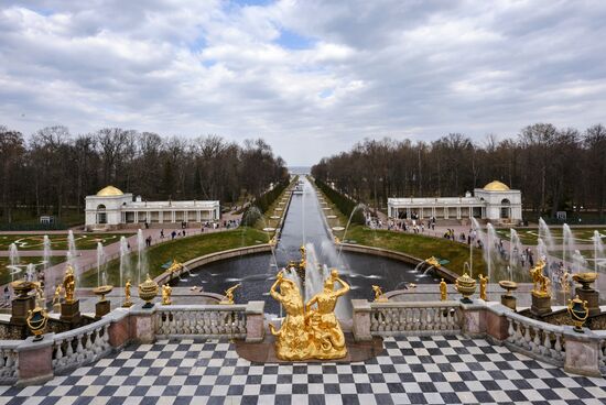 Russia Fountain Season