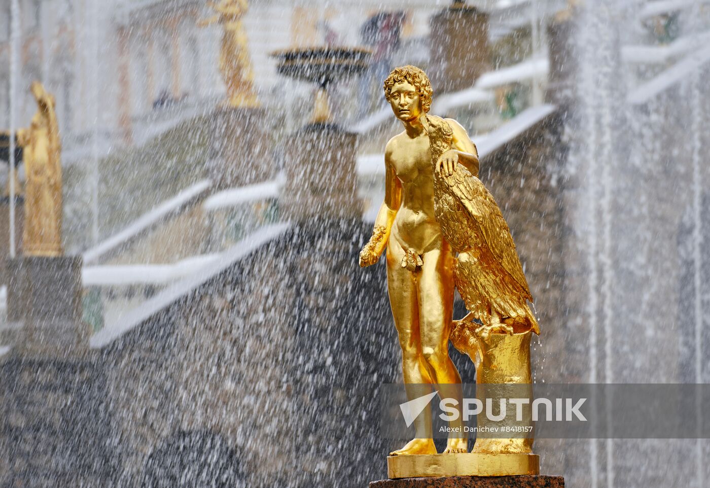 Russia Fountain Season
