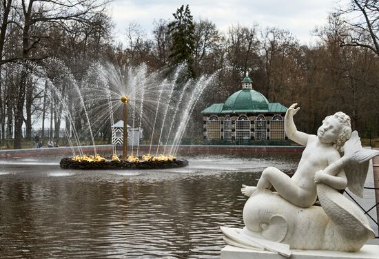 Russia Fountain Season