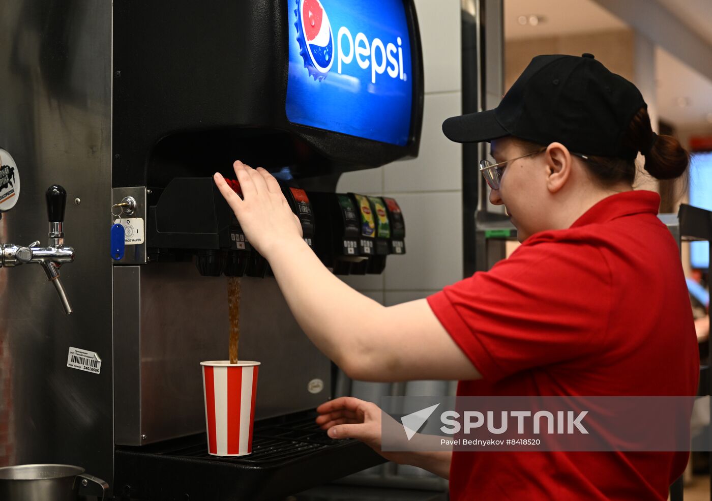 Russia Rebranded Fast Food Restaurants