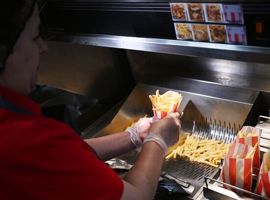 Russia Rebranded Fast Food Restaurants