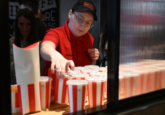 Russia Rebranded Fast Food Restaurants