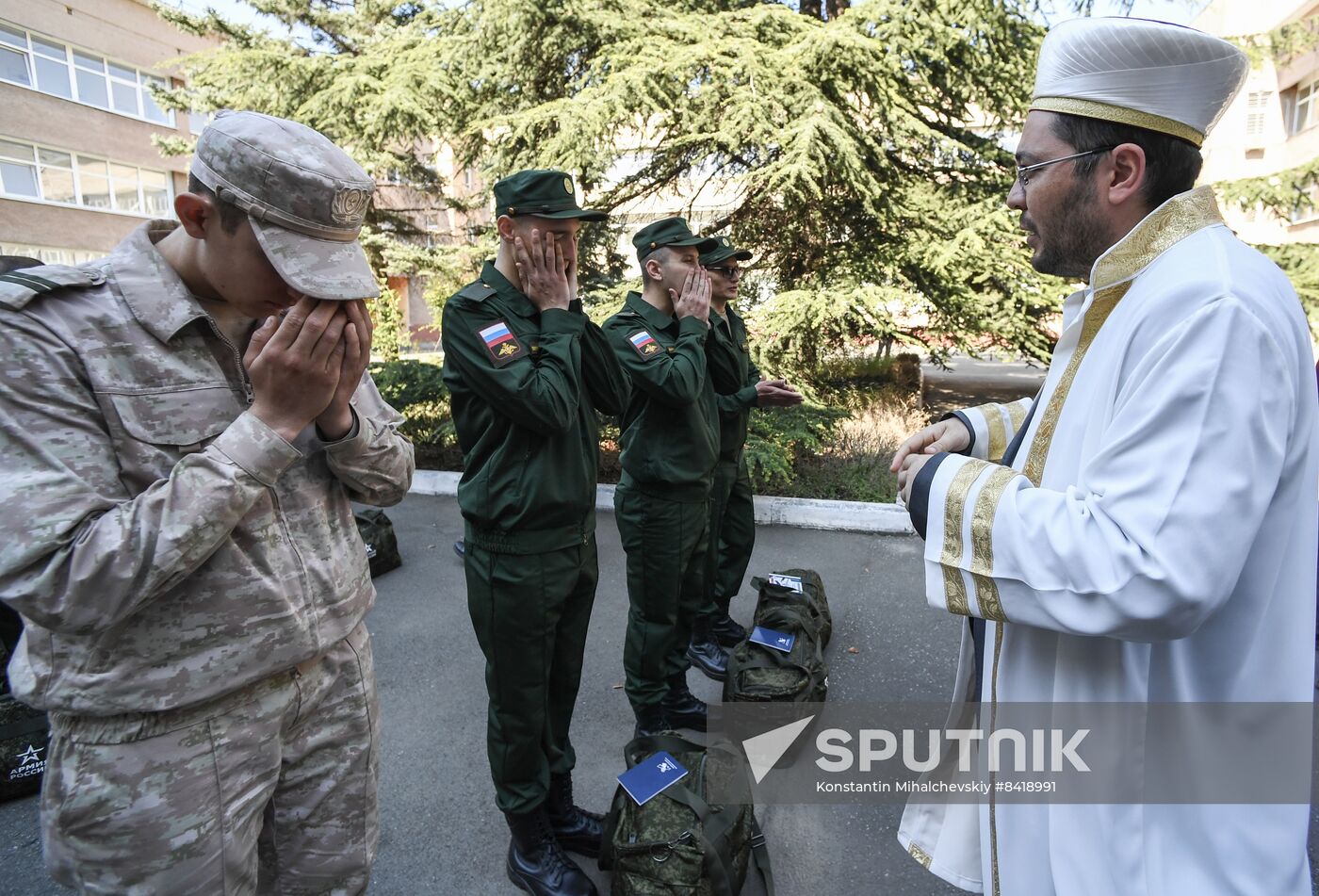 Russia Defence Conscripts