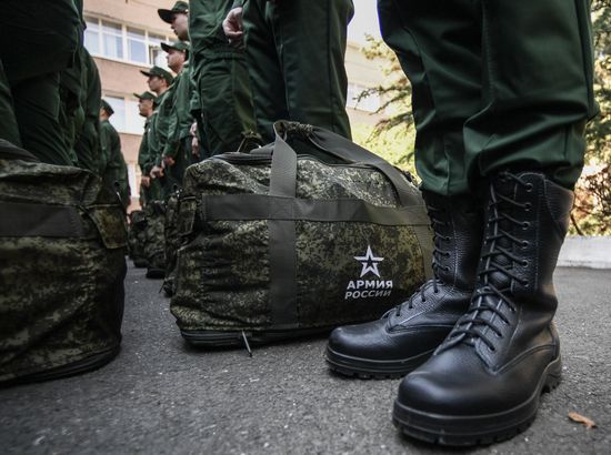 Russia Defence Conscripts