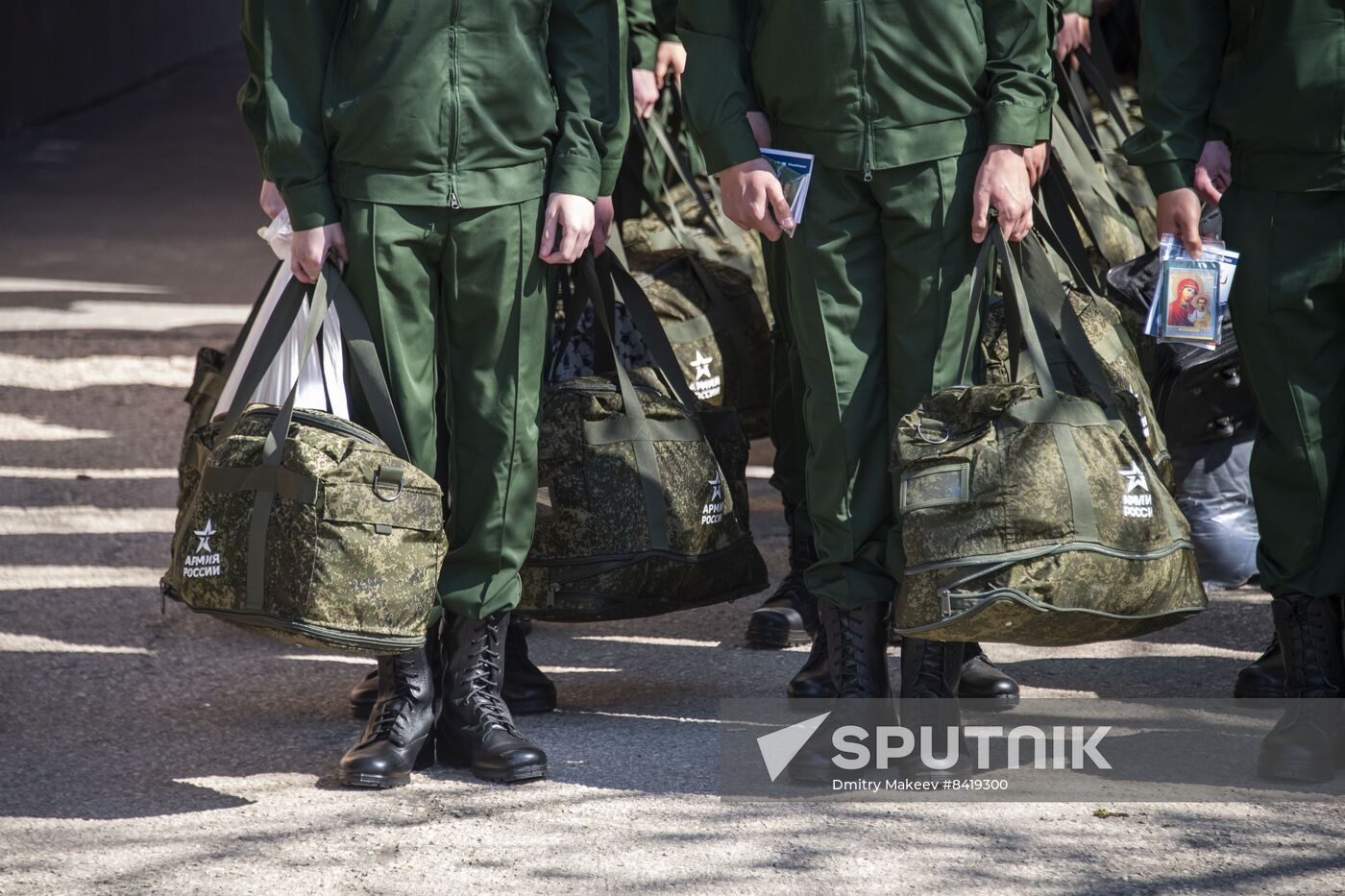 Russia Defence Conscripts