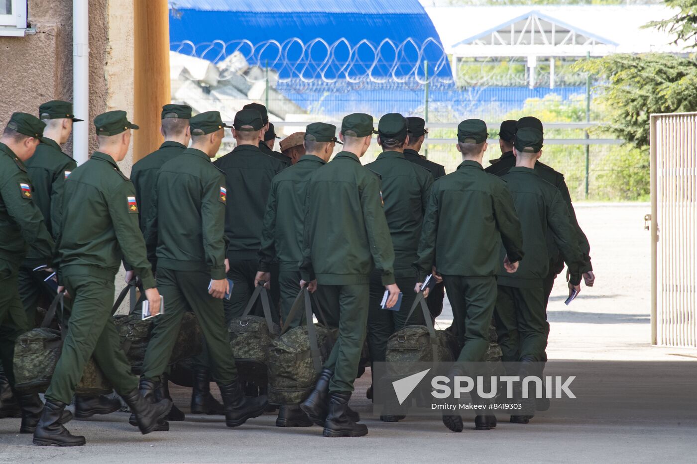 Russia Defence Conscripts