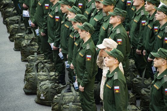 Russia Defence Conscripts