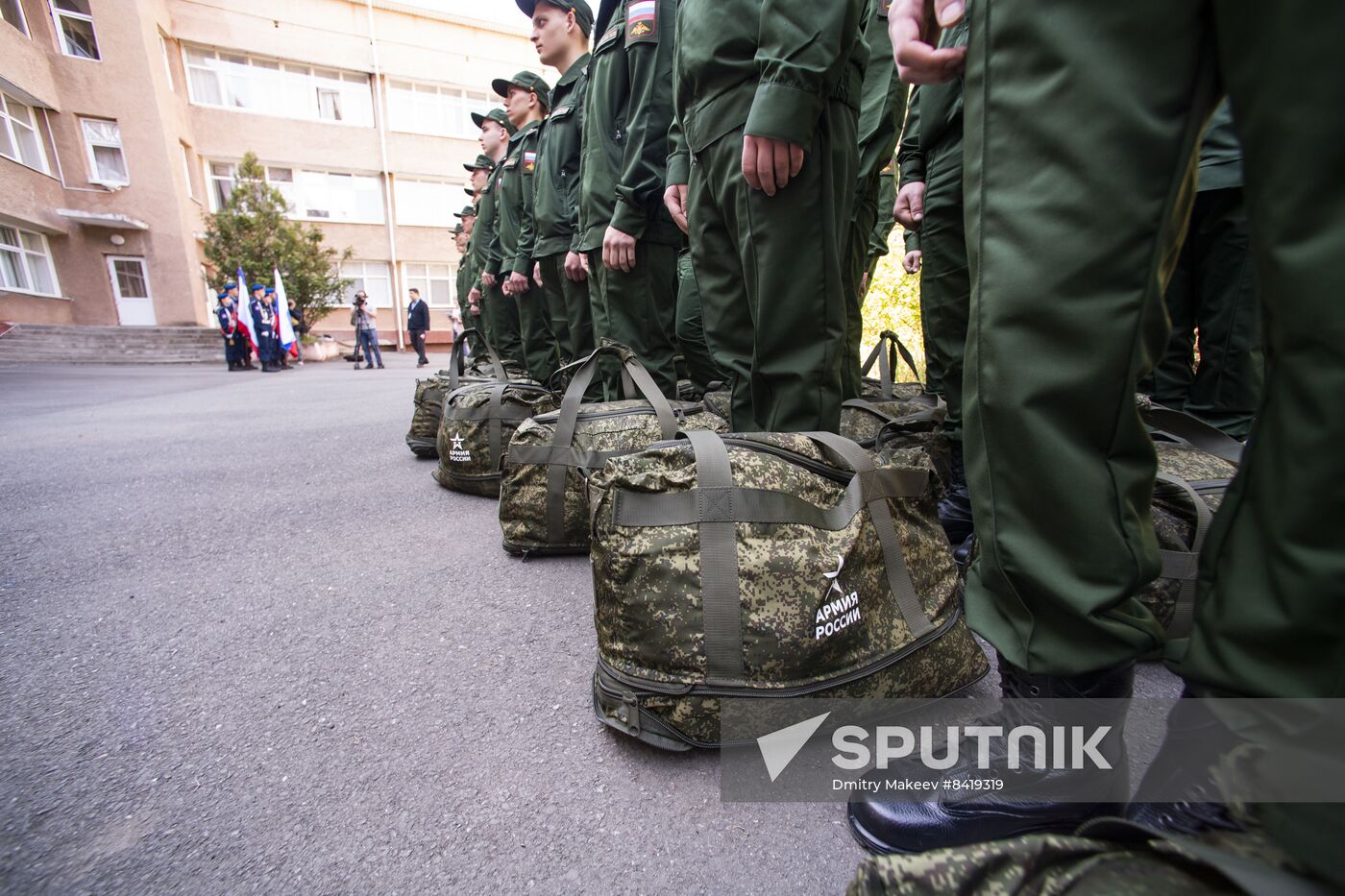 Russia Defence Conscripts