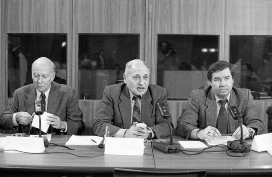 Roundtable, Vladimir Lenin's Ideas and Future of Socialism, at Novosti Press Agency