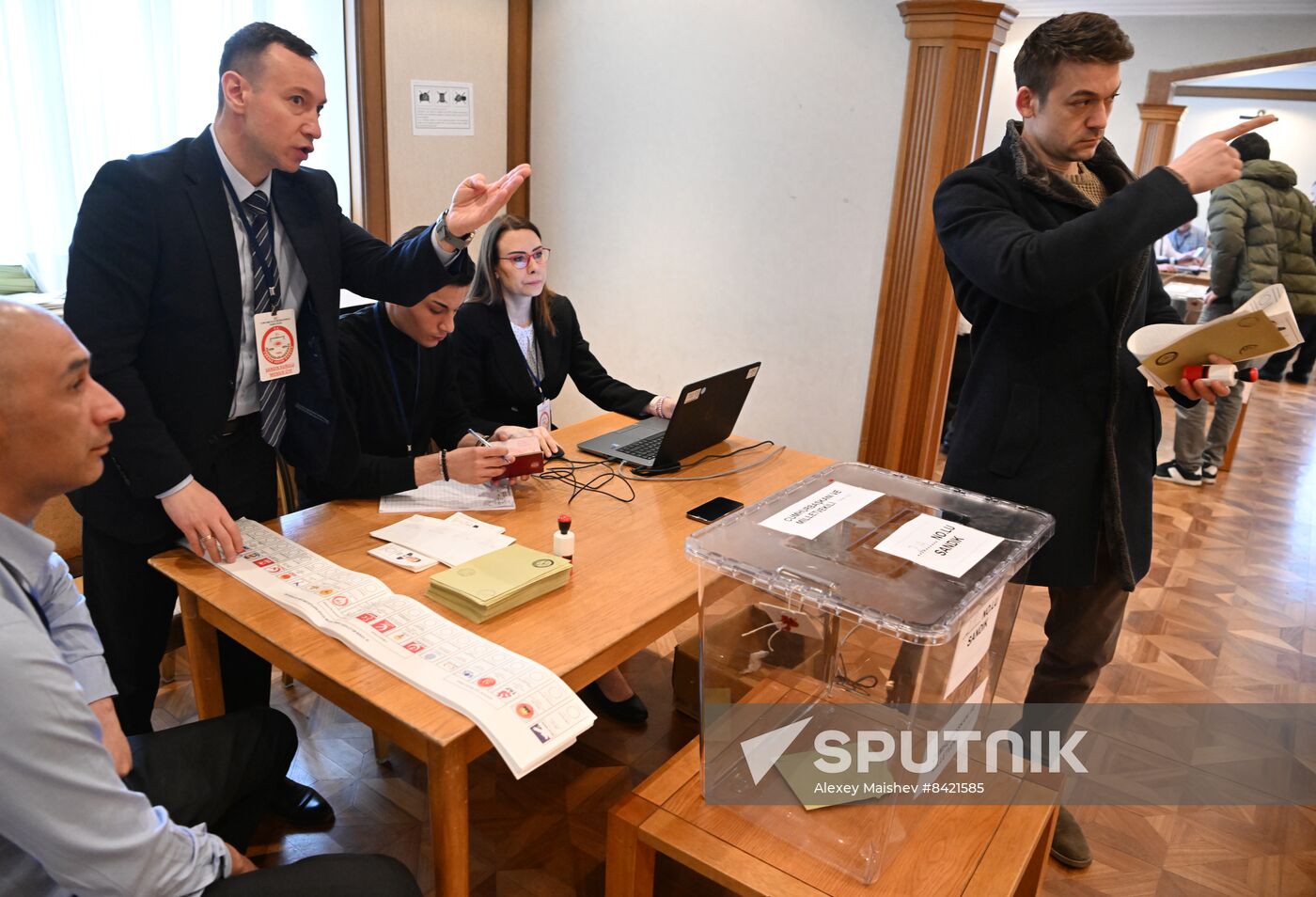 Russia Turkey Elections Early Voting