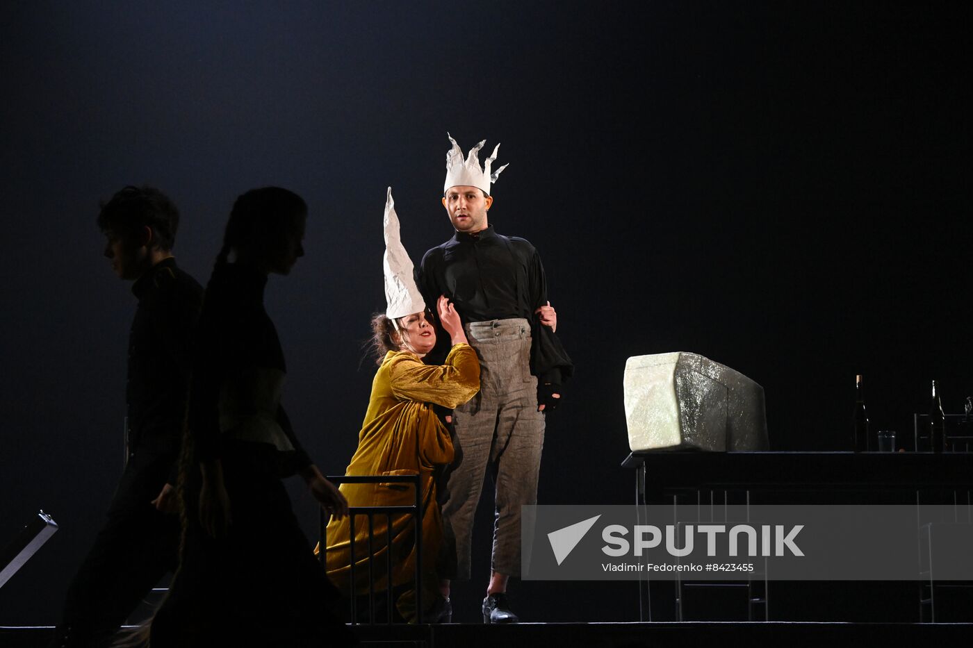 Russia Theatre Philistines