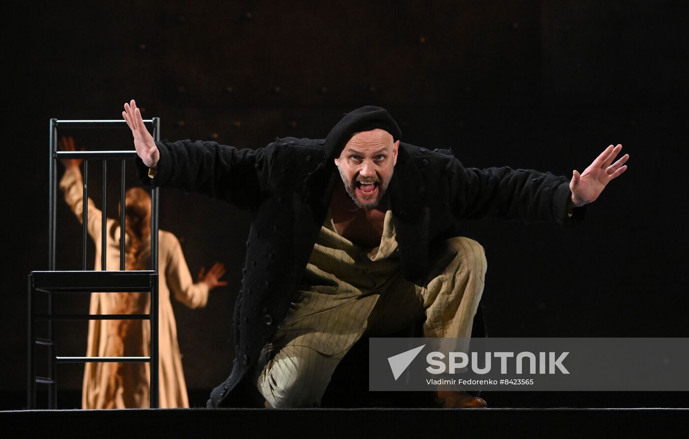 Russia Theatre Philistines
