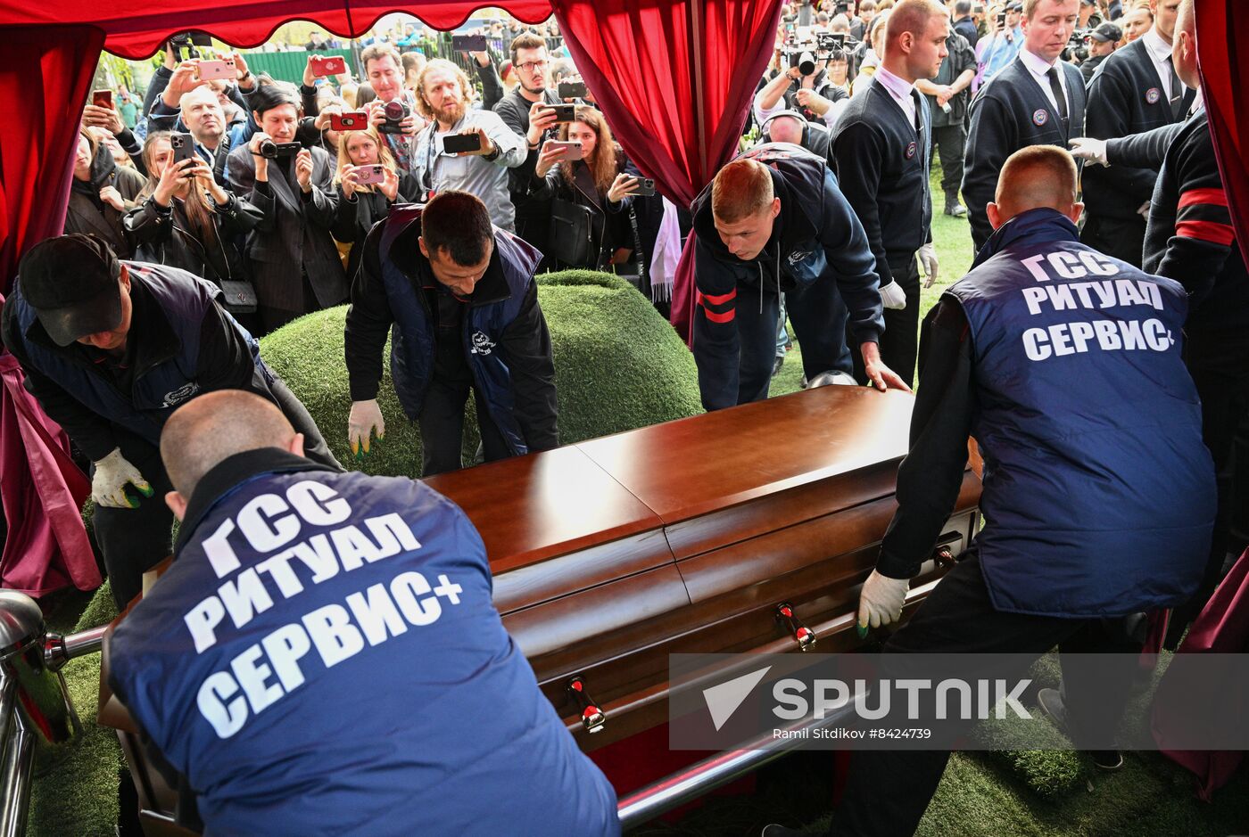 Russia Designer Zaitsev Death