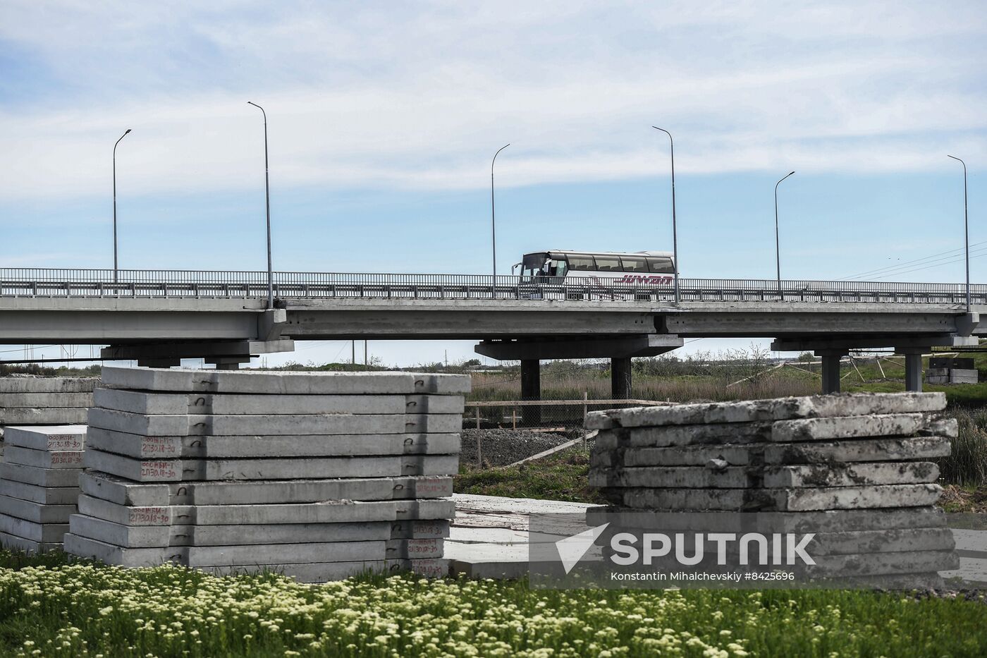 Russia Ukraine Military Operation Bridge Restoration