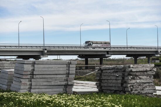 Russia Ukraine Military Operation Bridge Restoration