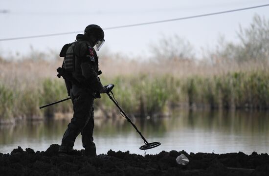 Russia Ukraine Military Operation Bridge Restoration