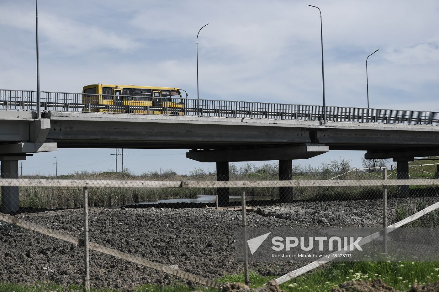 Russia Ukraine Military Operation Bridge Restoration