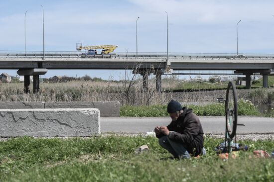 Russia Ukraine Military Operation Bridge Restoration