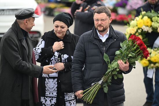 Russia Designer Yudashkin Death