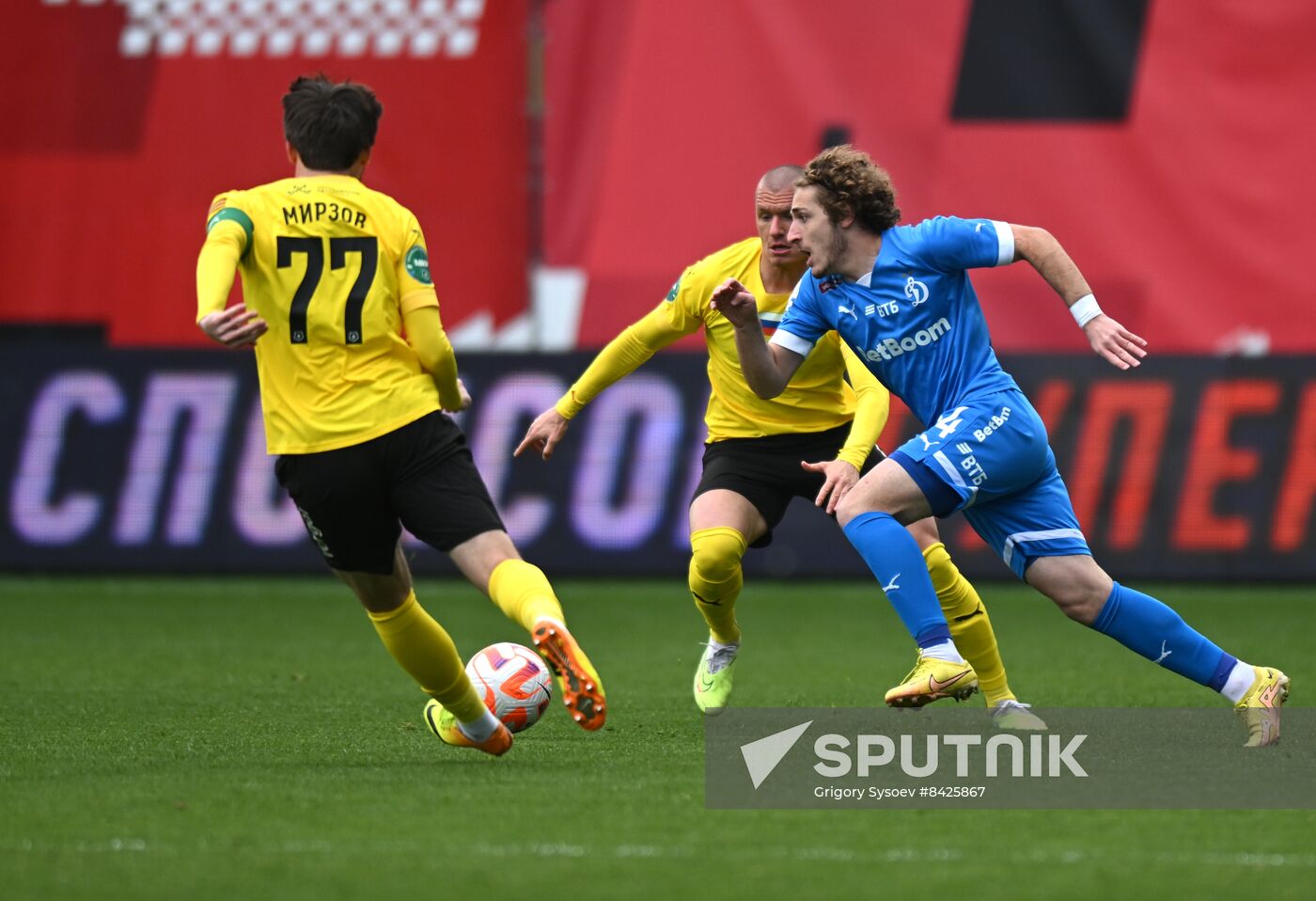 Russia Soccer Premier-League Khimki - Dynamo