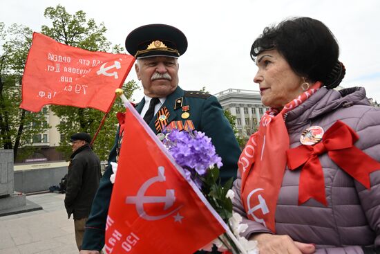 Russia WWII Wreath Laying