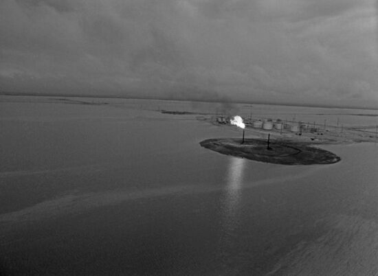 Oil rigs in Khanty-Mansi Autonomous Area