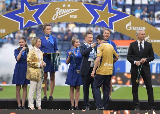 Russia Soccer Premier-League Zenit Honouring