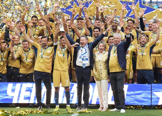 Russia Soccer Premier-League Zenit Honouring