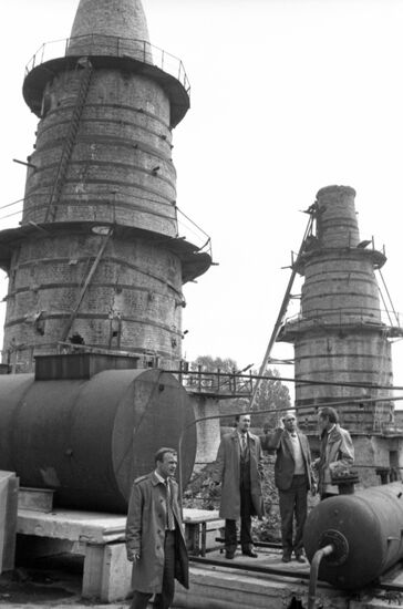 Mayor of Ivano-Frankovsk Yaroslav Tailikh visits asphalt plant