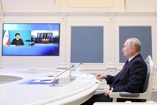 Russia Iran Railway Putin