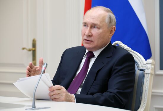 Russia Iran Railway Putin