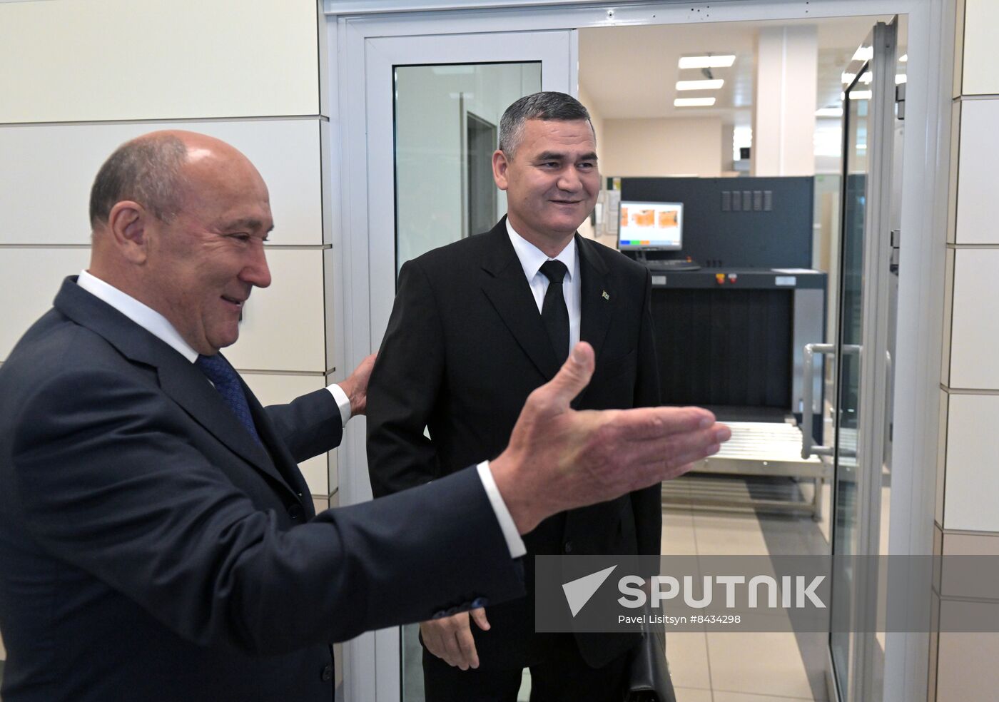 KAZANFORUM 2023. Welcoming guests