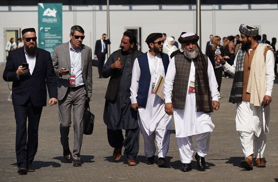 KAZANFORUM 2023. Sidelines