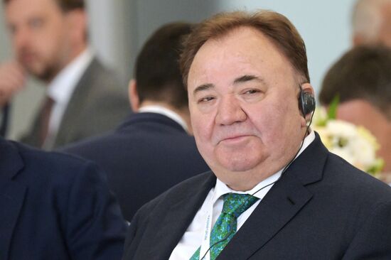 KAZANFORUM 2023. Breakfast: International Trends of Foreign Direct Investment: The Role of Russia and the OIC Countries