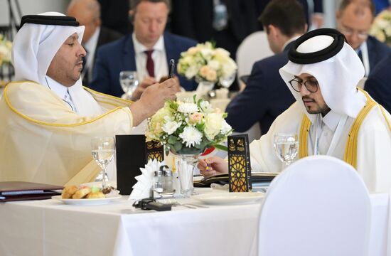 KAZANFORUM 2023. Breakfast: International Trends of Foreign Direct Investment: The Role of Russia and the OIC Countries