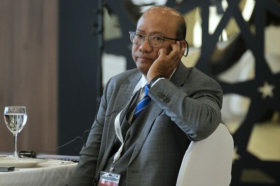 KAZANFORUM 2023. Breakfast: International Trends of Foreign Direct Investment: The Role of Russia and the OIC Countries