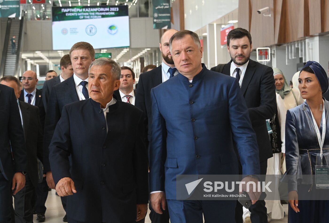 Head of Republic of Tatarstan Rustam Minnikhanov visits KAZANFORUM 2023