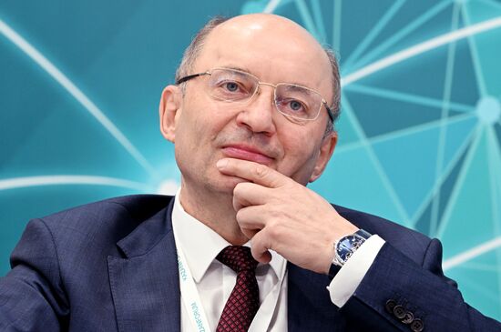 Board Chair of Sinara Transport Machines Alexander Misharin at the session on the development of the North-South international transport corridor held as part of the 14th Russia - Islamic World: KazanForum International Economic Forum. Crediting the source is mandatory when using the photo. Location: Russia, Republic of Tatarstan, Kazan. Author: Alexey Maishev/ANO “Directorate for Sports and Social Projects”. KAZANFORUM 2023. On the development of the North-South international transport corridor