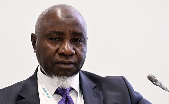 KAZANFORUM 2023. Panel session of OIC chambers of commerce and industry