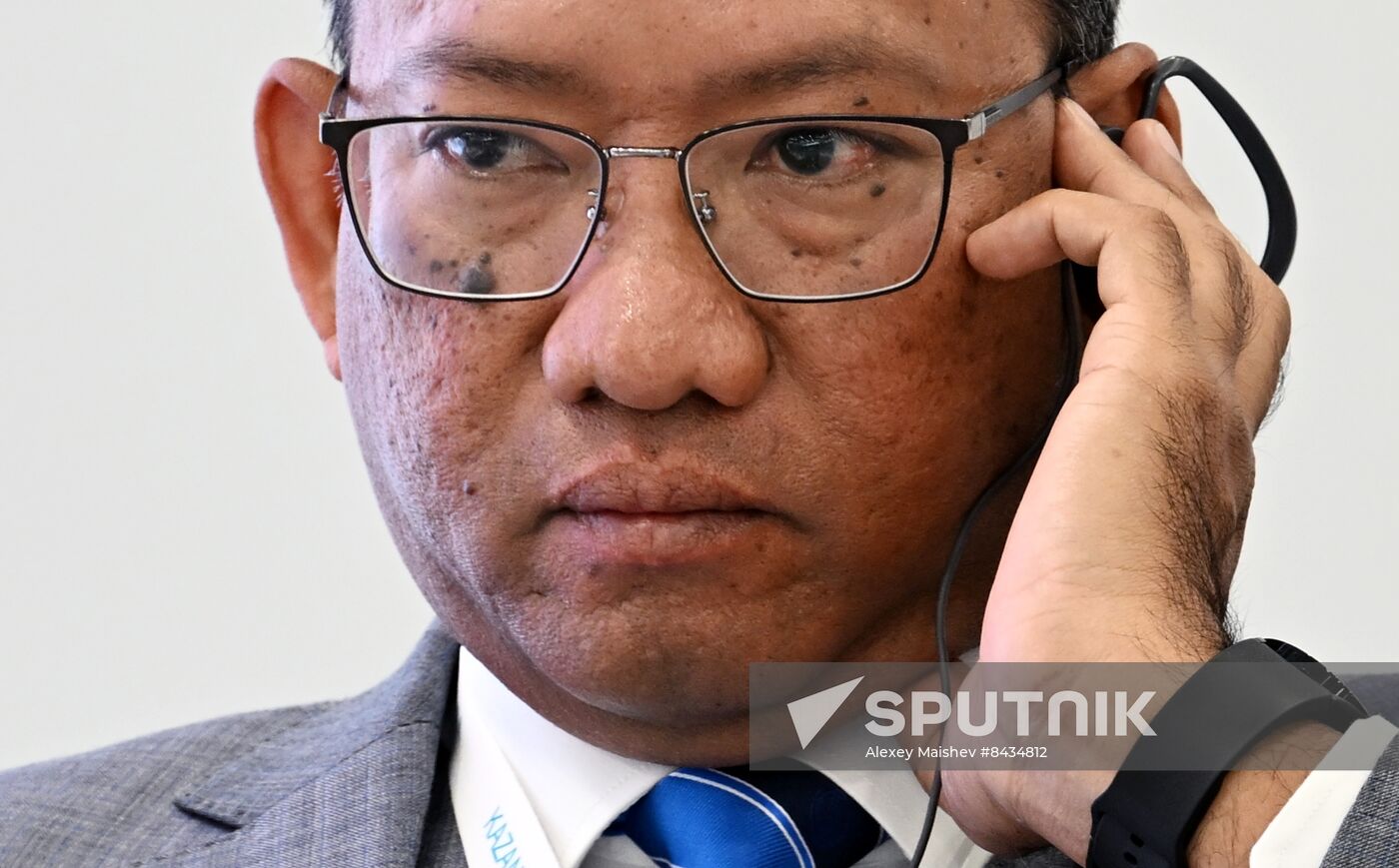 KAZANFORUM 2023. Panel session of OIC chambers of commerce and industry