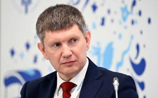 Russian Minister of Economic Development Maxim Reshetnikov at the panel session of the chambers of commerce and industry of the OIC countries, Harmonious Interaction and Understanding of the Future, during the 14th Russia - Islamic World: KazanForum International Economic Forum. Crediting the source is mandatory when using the photo. Location: Russia, Republic of Tatarstan, Kazan. Author: Alexey Maishev/ANO “Directorate for Sports and Social Projects”. KAZANFORUM 2023. Panel session of OIC chambers of commerce and industry