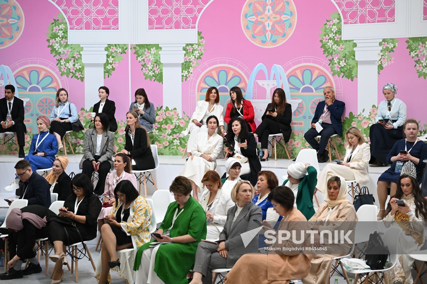 KAZANFORUM 2023. Female Entrepreneur: The Balance of Family and Business
