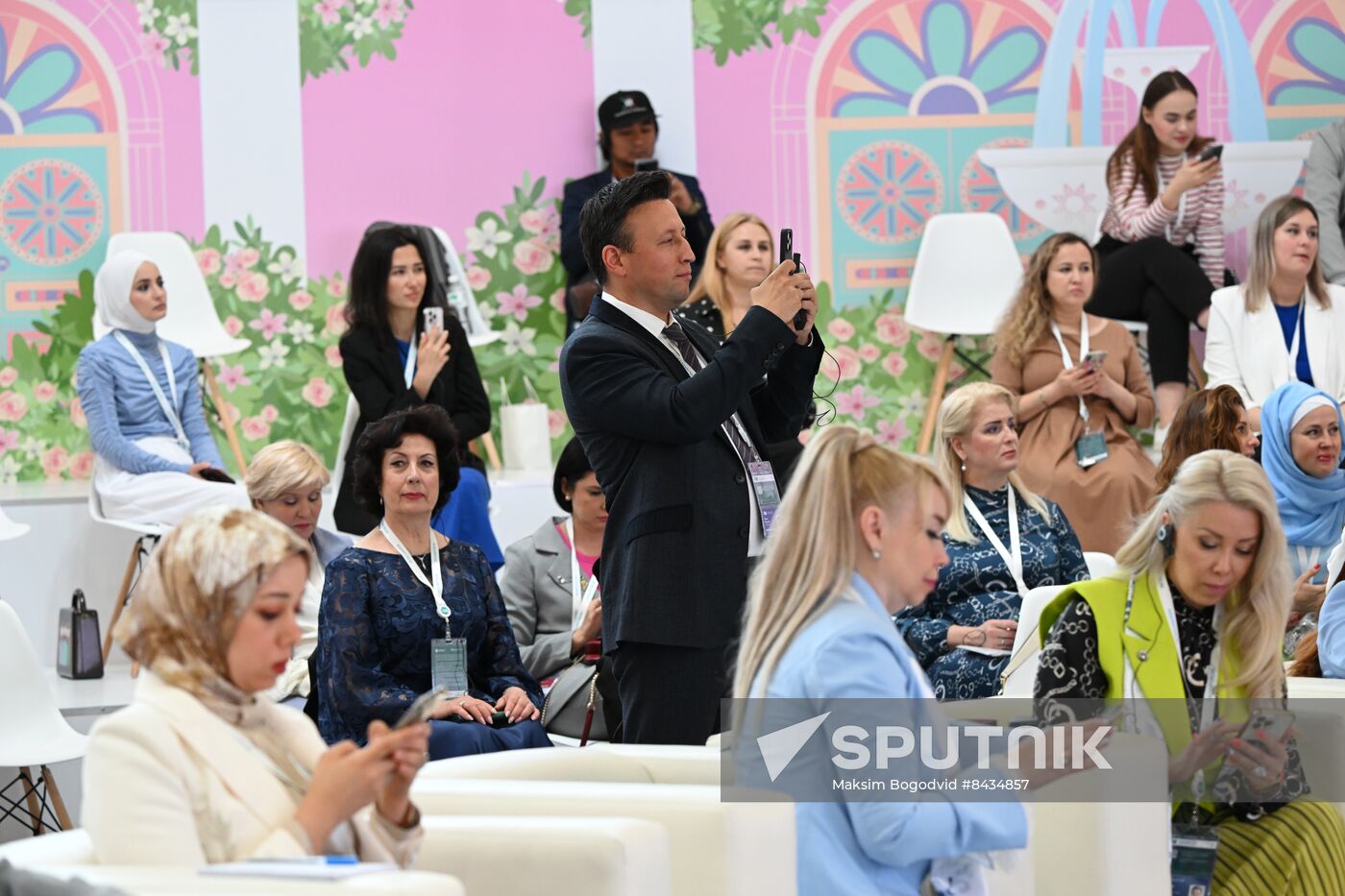 KAZANFORUM 2023. Female Entrepreneur: The Balance of Family and Business