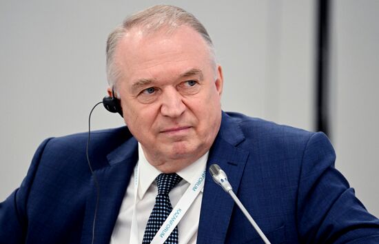 Sergey Katyrin, President of the Chamber of Commerce and Industry of the Russian Federation, at the plenary session of the chambers of commerce and industry of the OIC countries, Harmonious Interaction and Understanding of the Future, during the 14th Russia - Islamic World: KazanForum International Economic Forum. Crediting the source is mandatory when using the photo. Location: Russia, Republic of Tatarstan, Kazan. Author: Alexey Maishev/ANO “Directorate for Sports and Social Projects”. KAZANFORUM 2023. Panel session of OIC chambers of commerce and industry