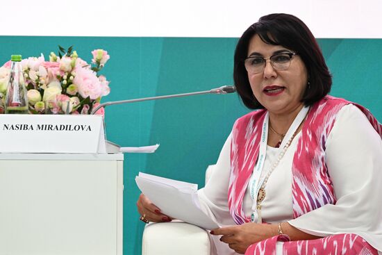 KAZANFORUM 2023. Female Entrepreneur: The Balance of Family and Business