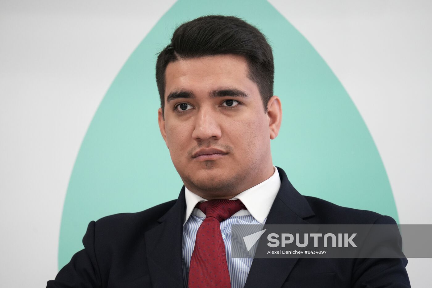 KAZANFORUM 2023. Development of Young Entrepreneurship in Russia and OIC Countries: Difficulties and Ways of its Solving