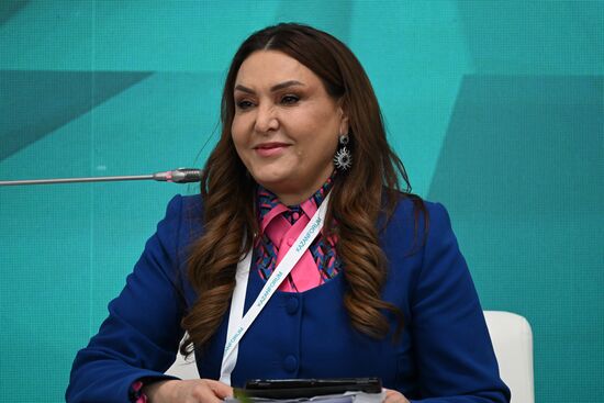 KAZANFORUM 2023. Female Entrepreneur: The Balance of Family and Business